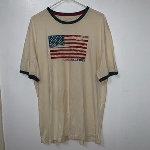 CLOSING- SEND OFFER Tommy Hilfiger AmericanFlag T